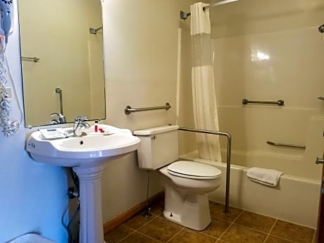 Double Room - Disability Access/Non-Smoking