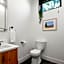 Horsefeathers Hotel