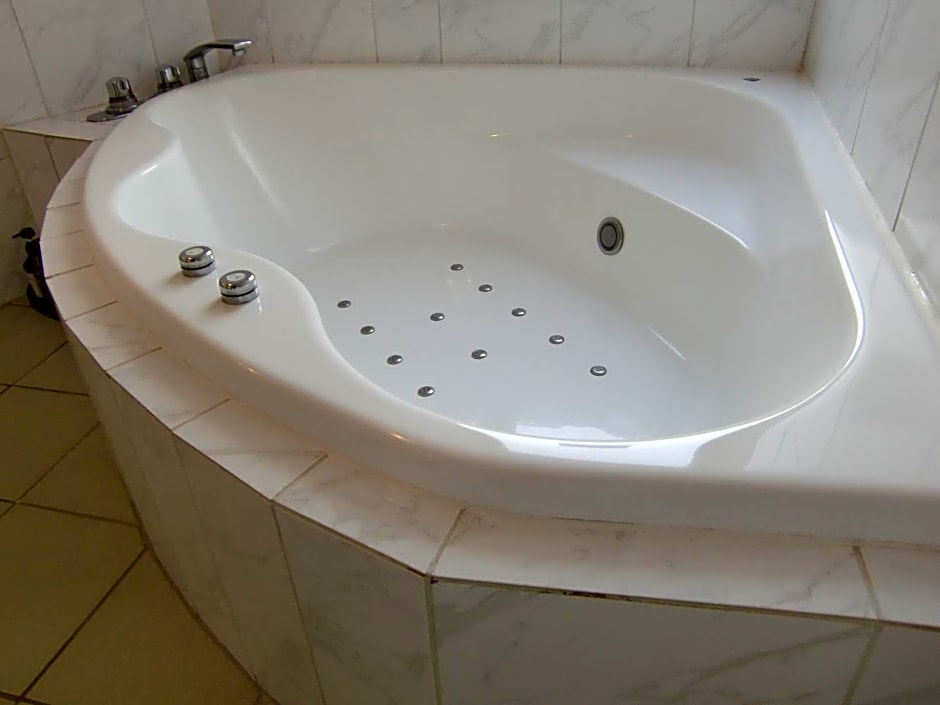 Hotel Rplus