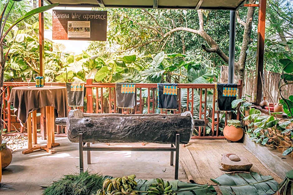 Heaven Restaurant & Boutique Hotel