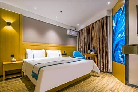 Business Queen Room