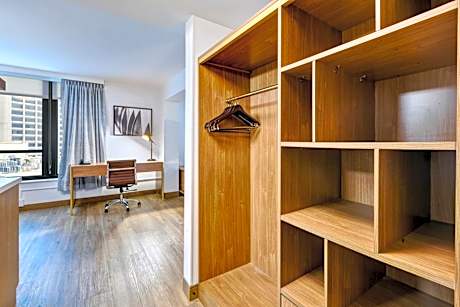 Queen Suite with Two Queen Beds