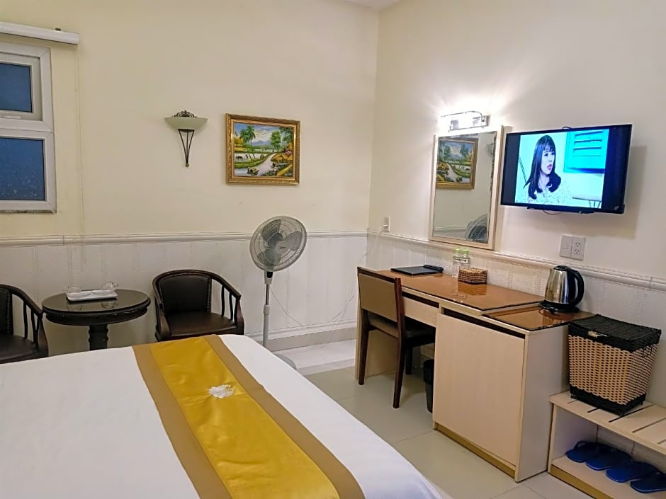 Hoang Minh Chau Hotel