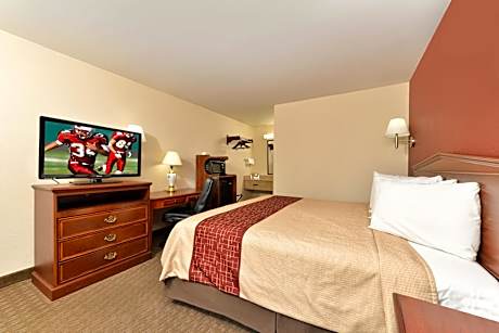 Deluxe King Room - Non-Smoking