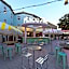 ibis Styles Pont du Gard Route d'Avignon