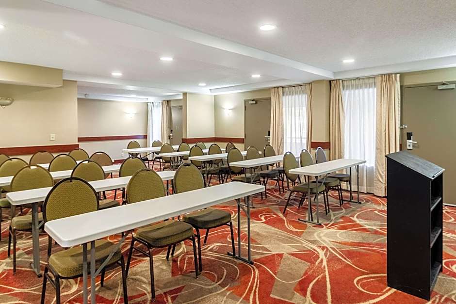 Quality Inn Milwaukee Area