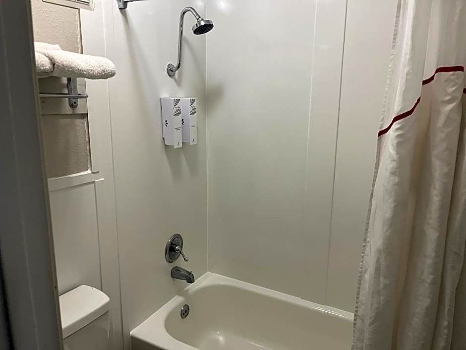 Red Roof Inn Kimball, TN - I-24