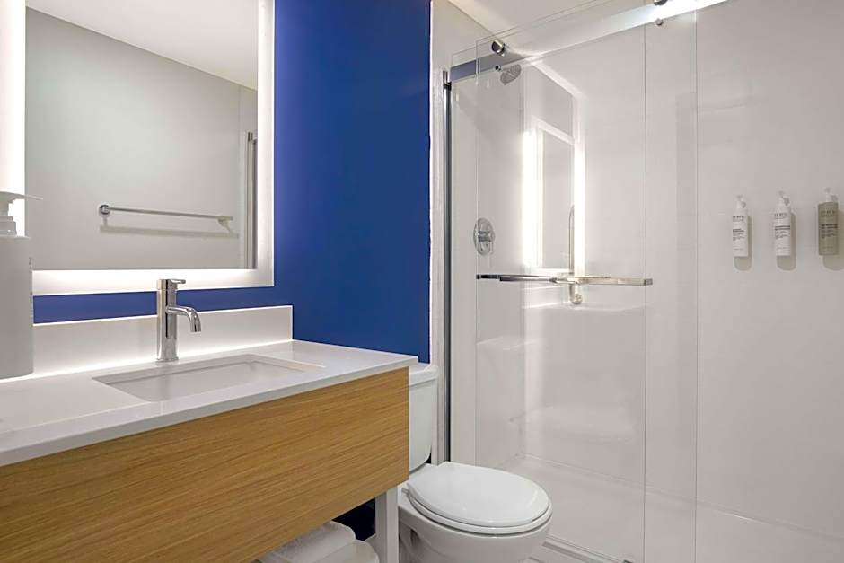 Spark by Hilton Brockville