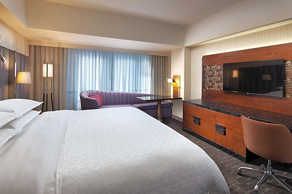 Sheraton Grand Los Angeles