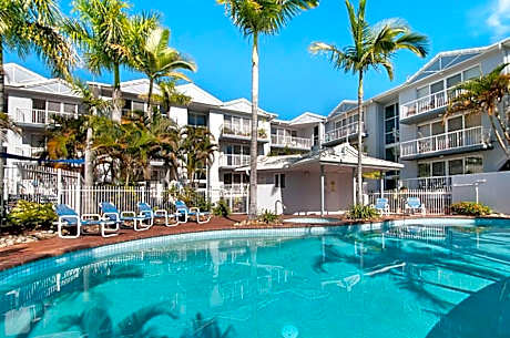 Champelli Palms Luxury Apartments