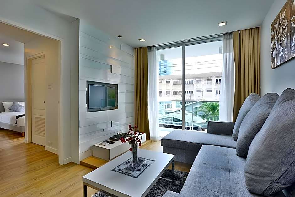 United Residence Ekamai Bangkok