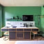 Deskopolitan House