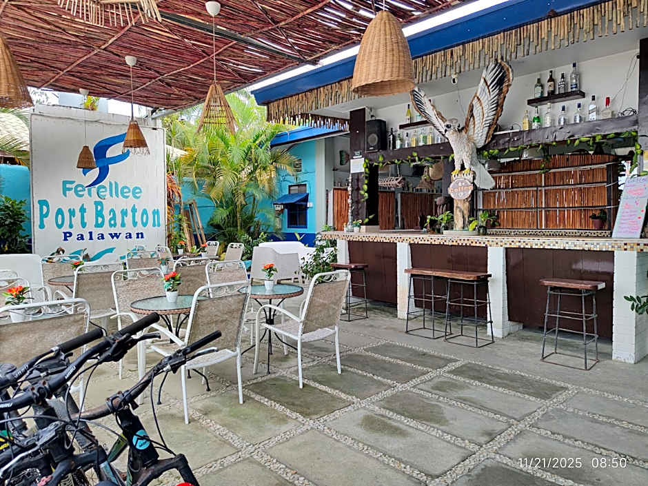 Ferellee Beachfront Inn