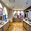 Hampton Inn By Hilton & Suites Boston-Waltham