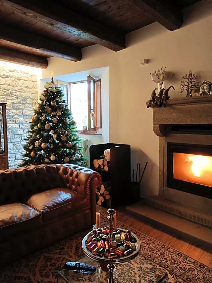 Il borgo Casteldelci