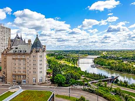 Fairmont Hotel Macdonald