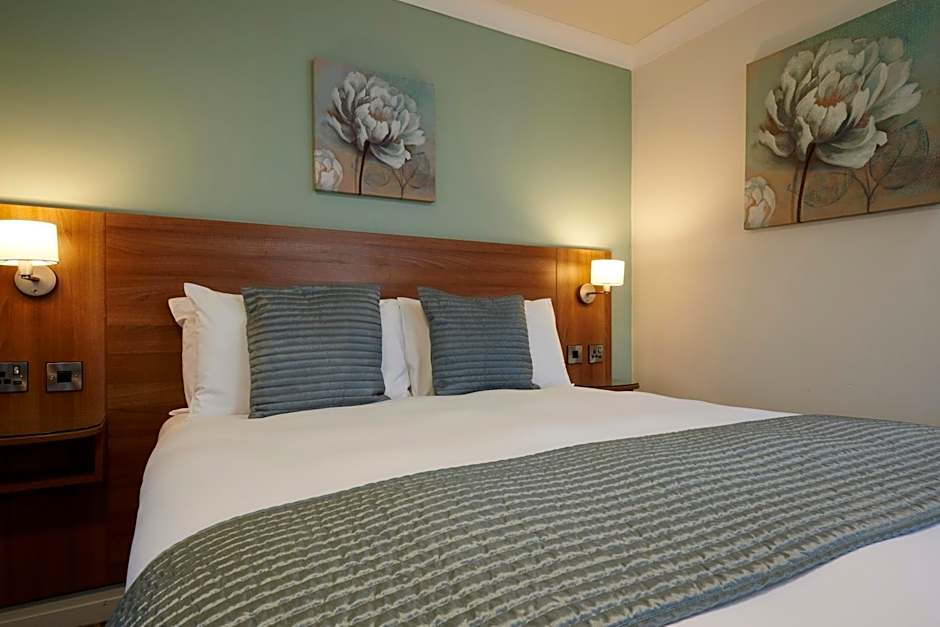 Last Drop Village Hotel & Spa