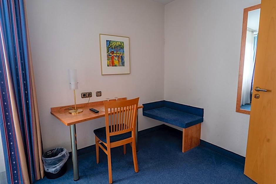 Airport Business Hotel Köln