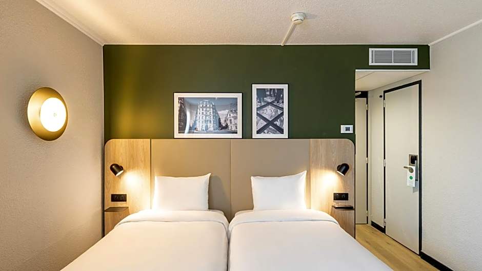 Campanile PRIME - Paris Bobigny