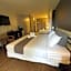 Sunnyside Inn and Suites