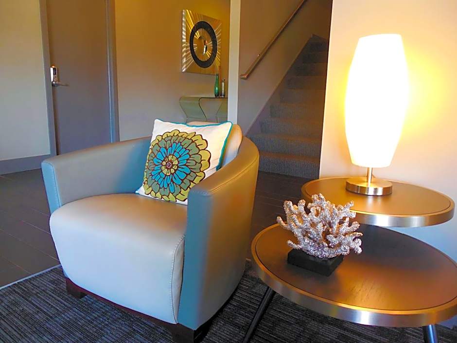 Eastland Suites Hotel & Conference Ctr, Trademark by Wyndham