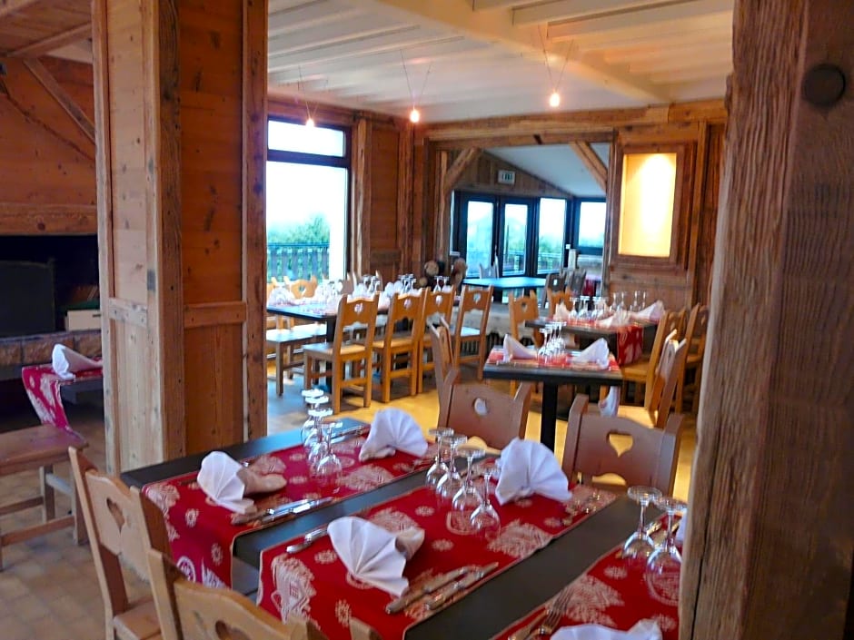 Logis Le Pont de Champ