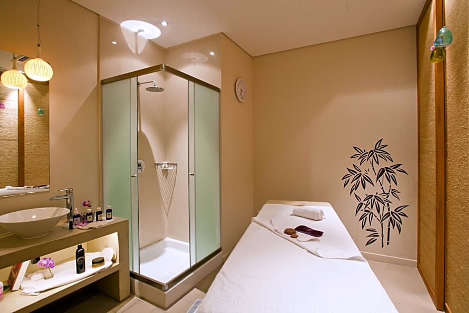 Kipriotis Panorama Hotel & Suites