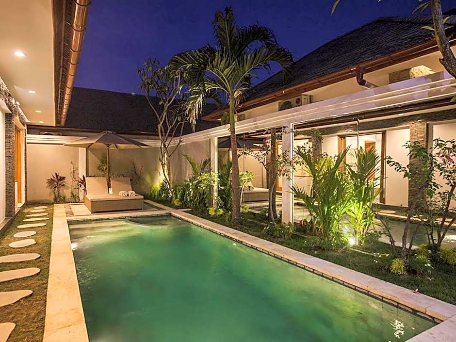 Photo 1 of 50 of Two Lizards Beach Villas