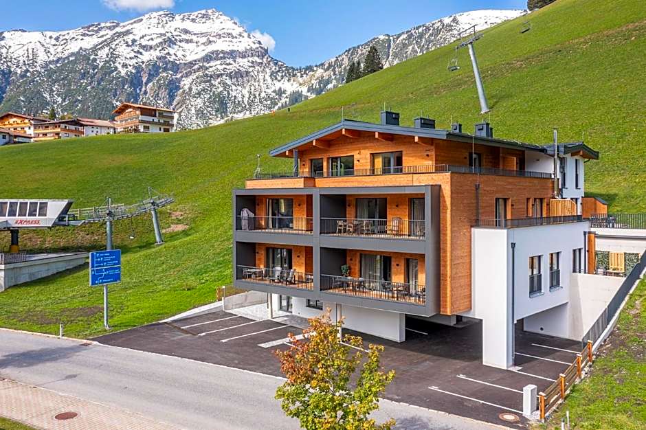Alpenzauber Apartments by Monteviva
