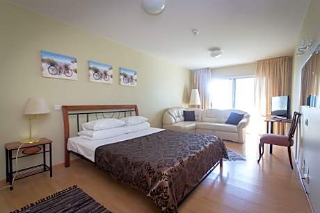 Standard Double or Twin Room with Balcony