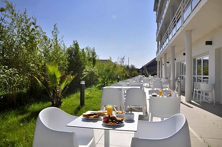 Golden Tulip La Baule