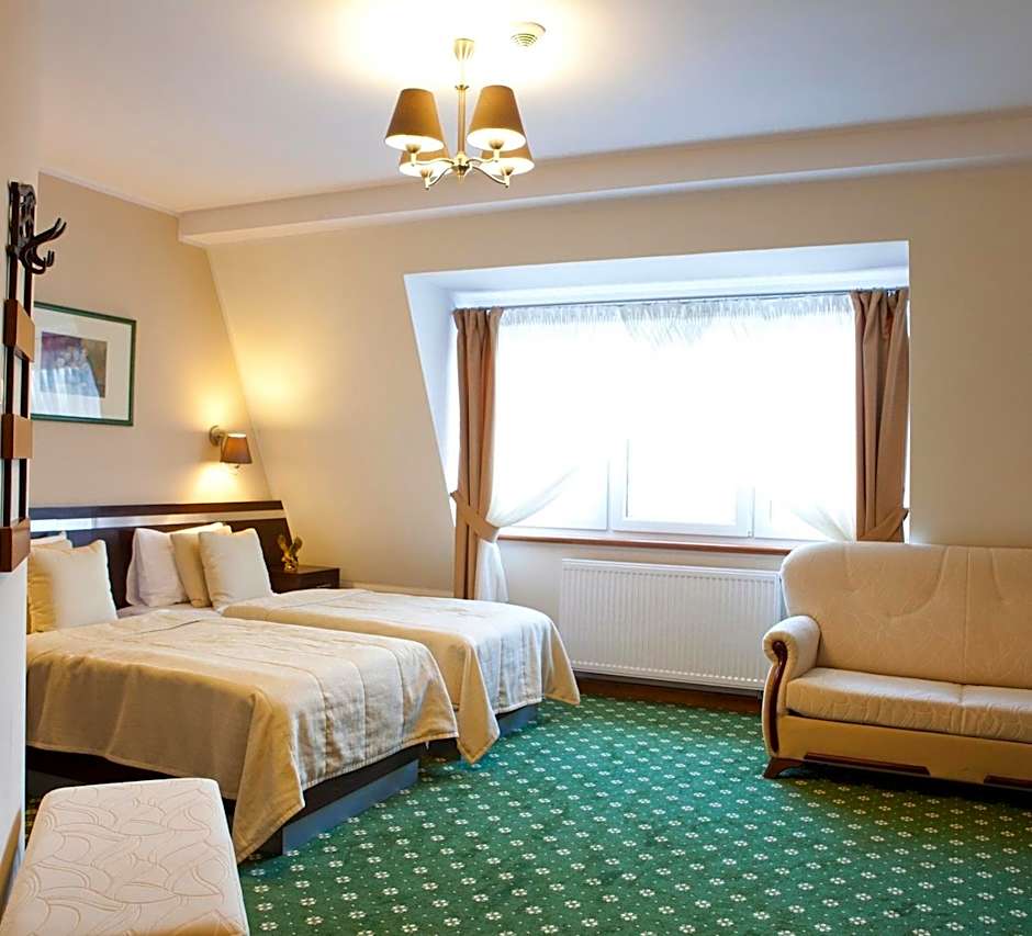 Hotel i Restauracja "Pod Orłem"