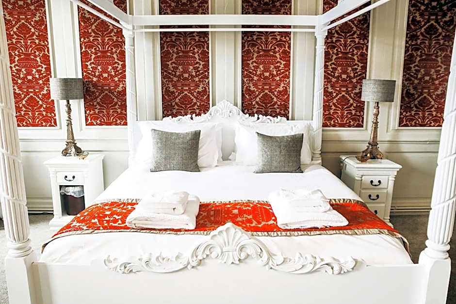 The Old Crown Coaching Inn