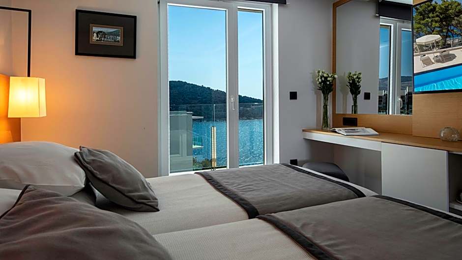 Royal Neptun Hotel