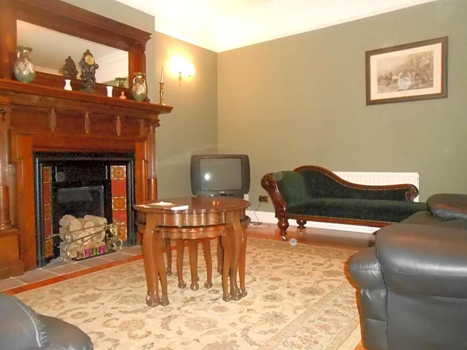 Dundrum House