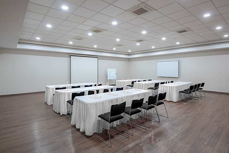 City Express by Marriott Silao Aeropuerto