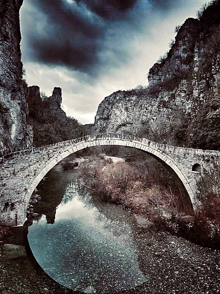 Mikro Papigo 1700 Hotel & Spa