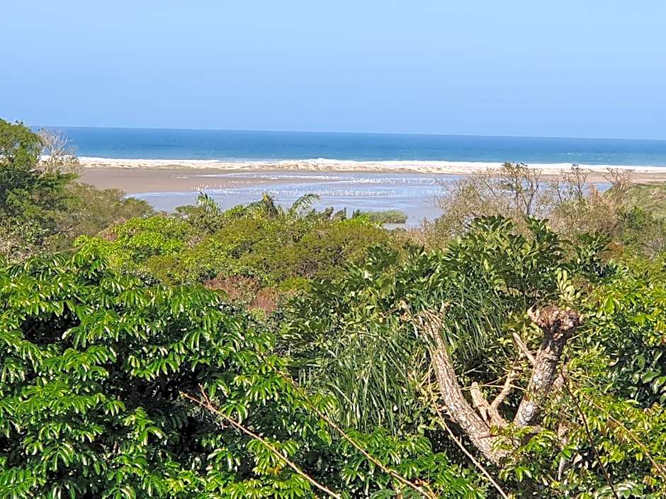 Ndiza Lodge and Cabanas