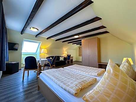 Large Double Room