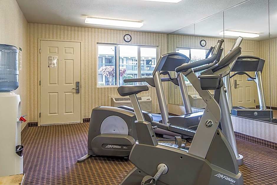Quality Inn Half Moon Bay/Miramar Beach