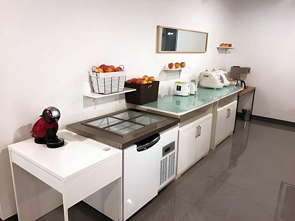 Apple Tree Pohang Hotel