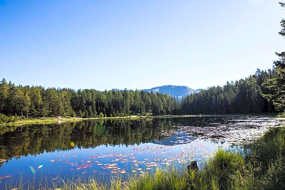 Palazi Apartments & Spa