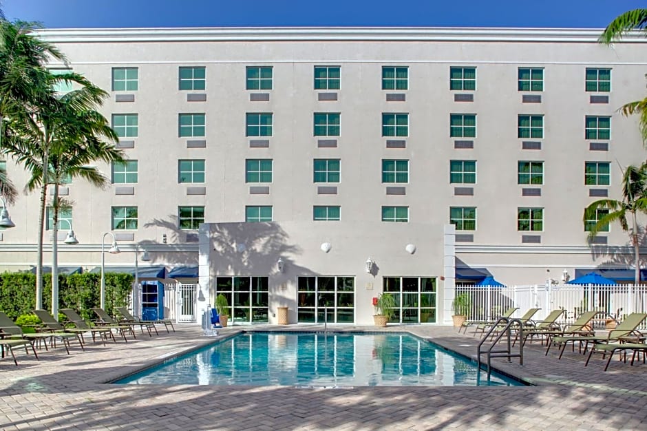 Holiday Inn Express & Suites Miami Kendall By IHG