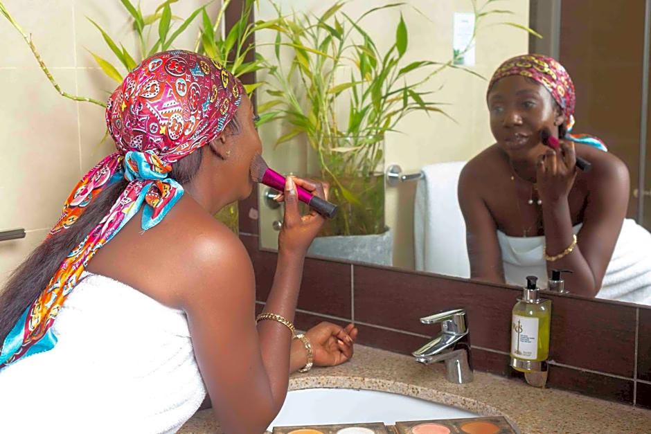 Roots Apartment Hotel