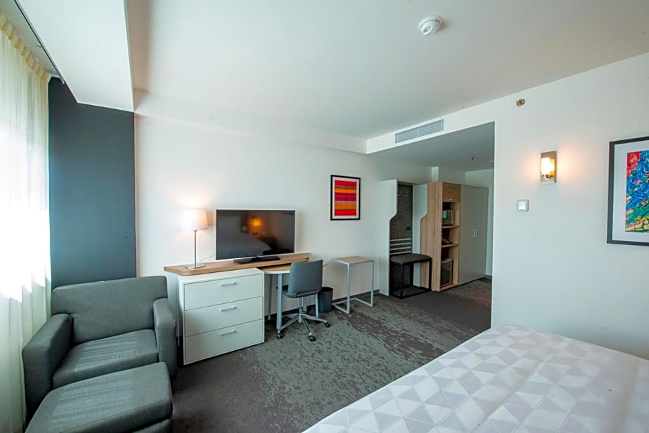 Holiday Inn Hotel And Suites Merida La Isla By IHG