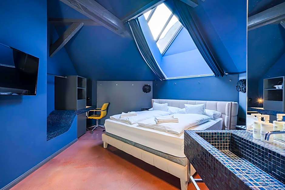 Butik Apartments, by BQA