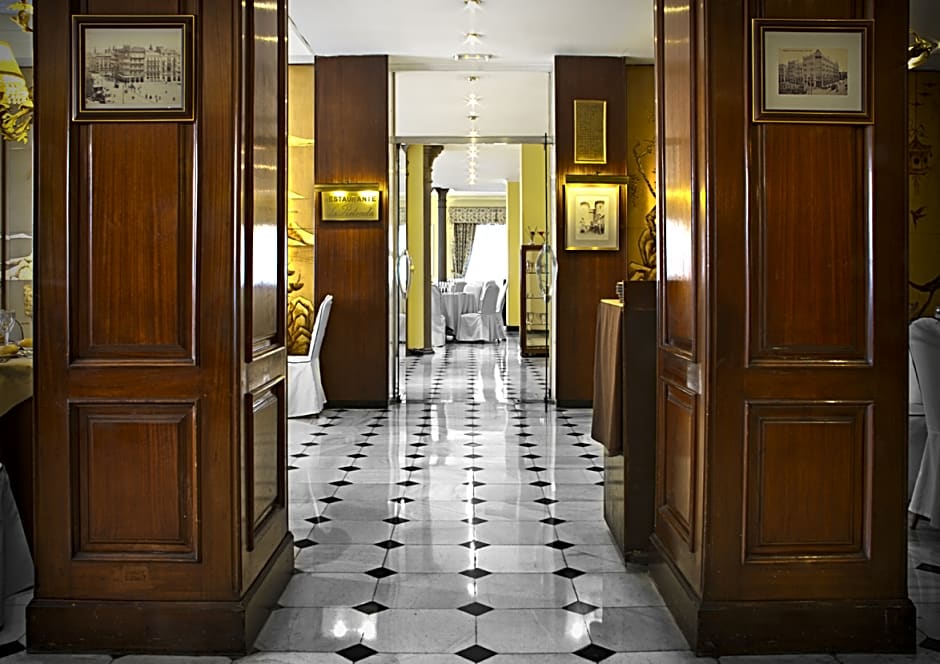 One Shot Palacio Reina Victoria 04