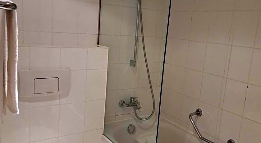 Ramada by Wyndham Hannover