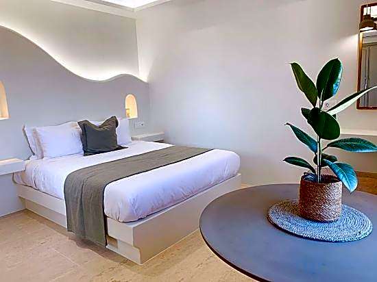 Mod Santorini Vegan Boutique Hotel
