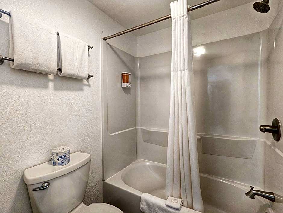 The Fountain Creek Inn of Manitou Springs